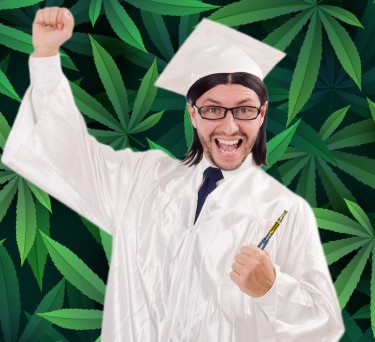 high school seniors trying delta-8 thc